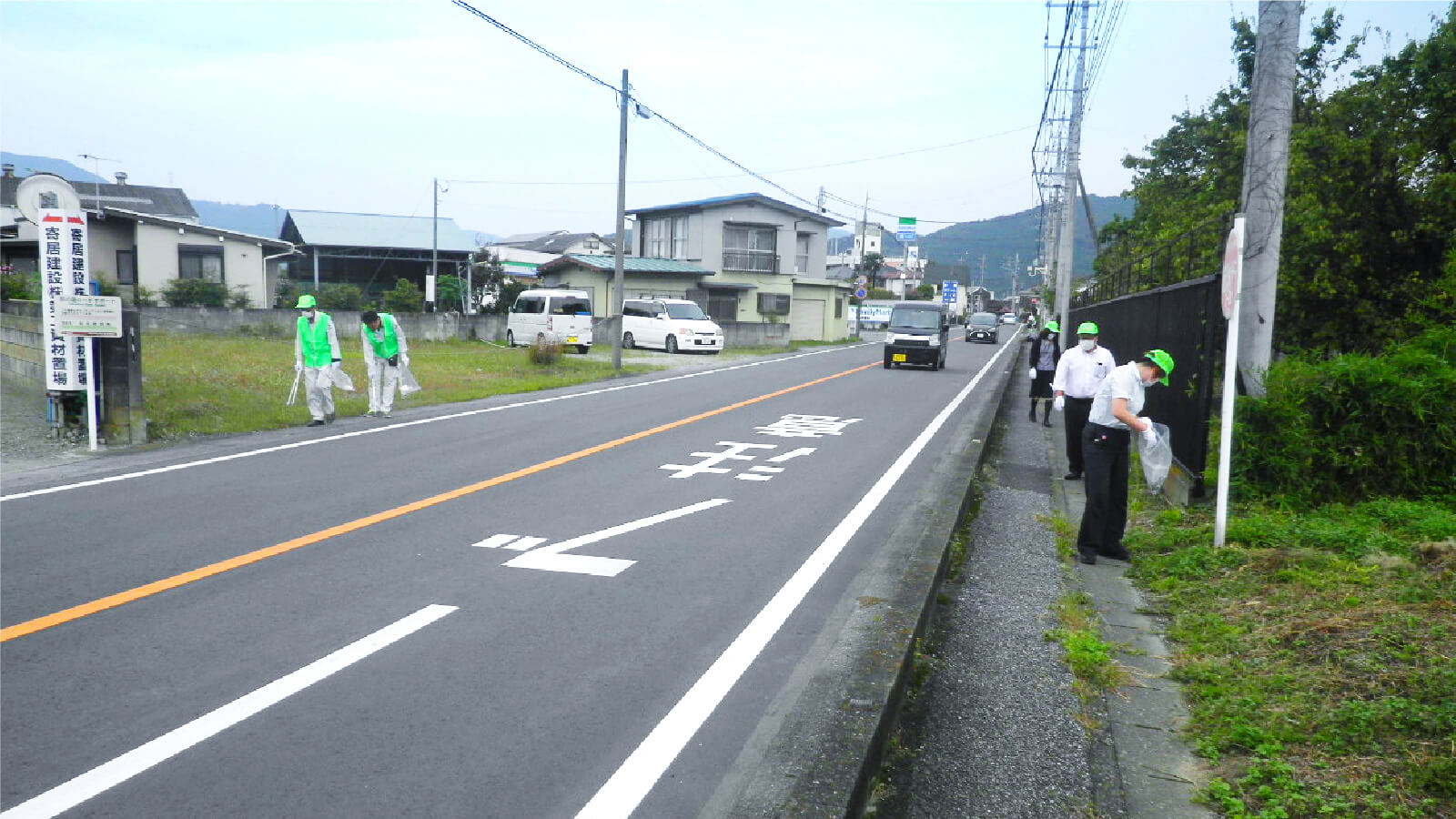 地域社会とのコミュニケーション中学⽣を対象とした職場体験