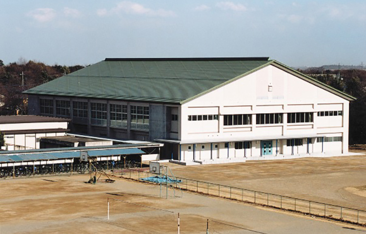 花園中学校 体育館