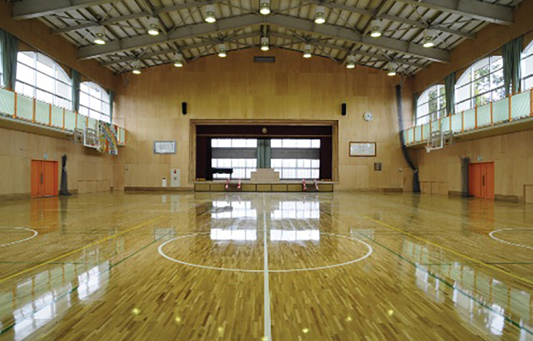 高坂小学校 屋内運動場