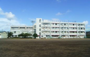 高麗川中学校